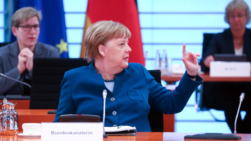 Nach dem EU-Gipfel: Merkel und ihre Freunde suchen Billionen-Summe für den Wiederaufbau 