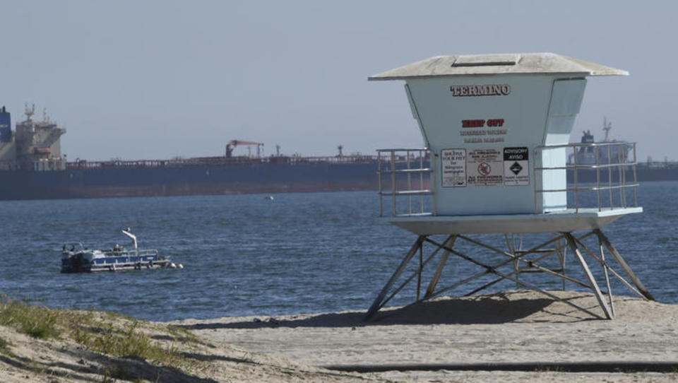 Dutzende Öl-Tanker parken vor Küste der USA 