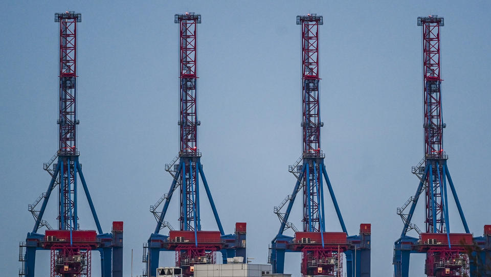 Deutsche Exporteure schöpfen Hoffnung: Chinas Außenhandel legt unerwartet stark zu