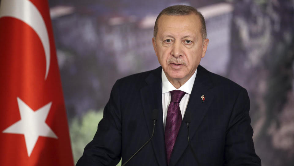 Erdogan nimmt Merkels gefährliche Herausforderung in Libyen an