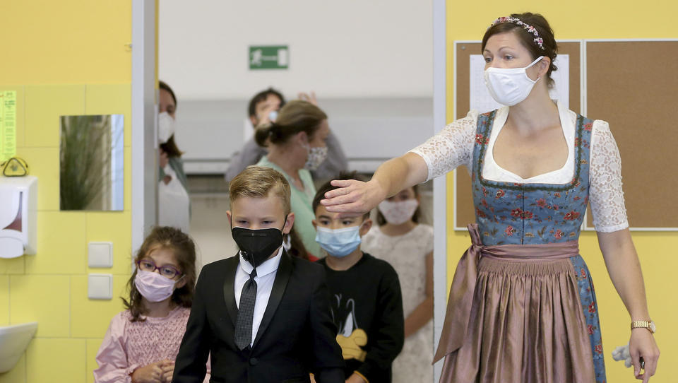 Corona: Wien wird zum Zentrum der Pandemie, strenge Auflagen für Demo in München 