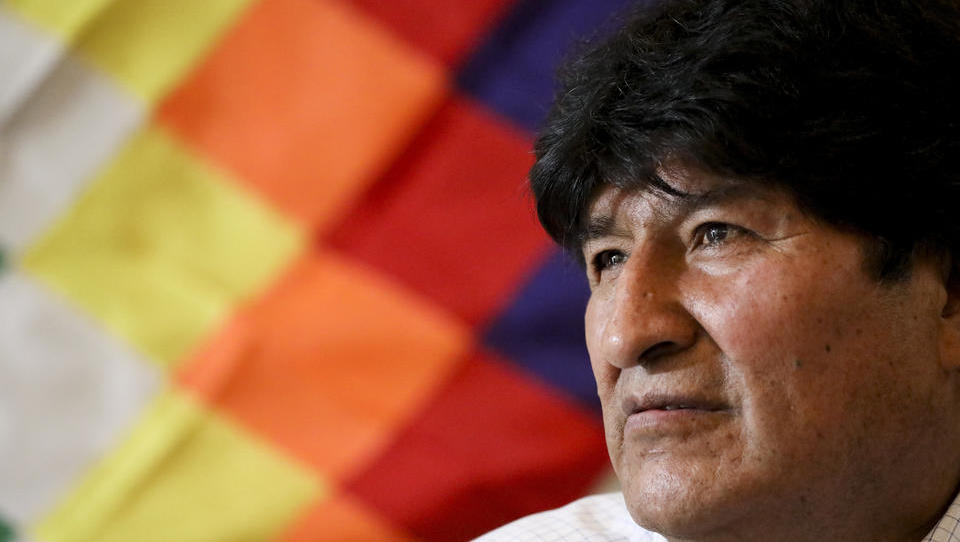 Stunde Null: Verbündeter des gestürzten Präsidenten Morales gewinnt Wahl in Bolivien