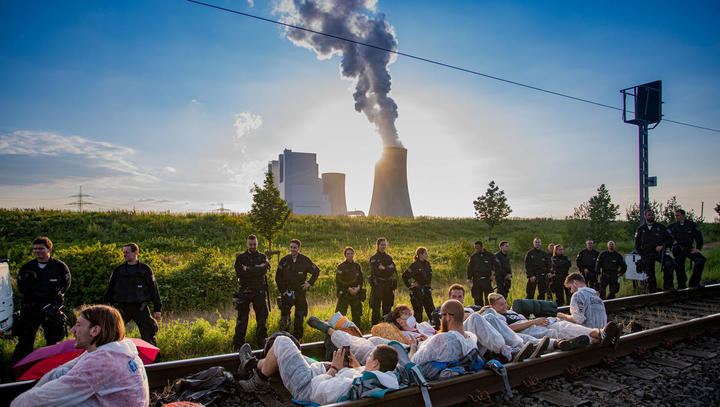 Aktuelle Zahlen für 2021 zeigen: Energiewende und Kohleausstieg geraten mächtig ins Wanken