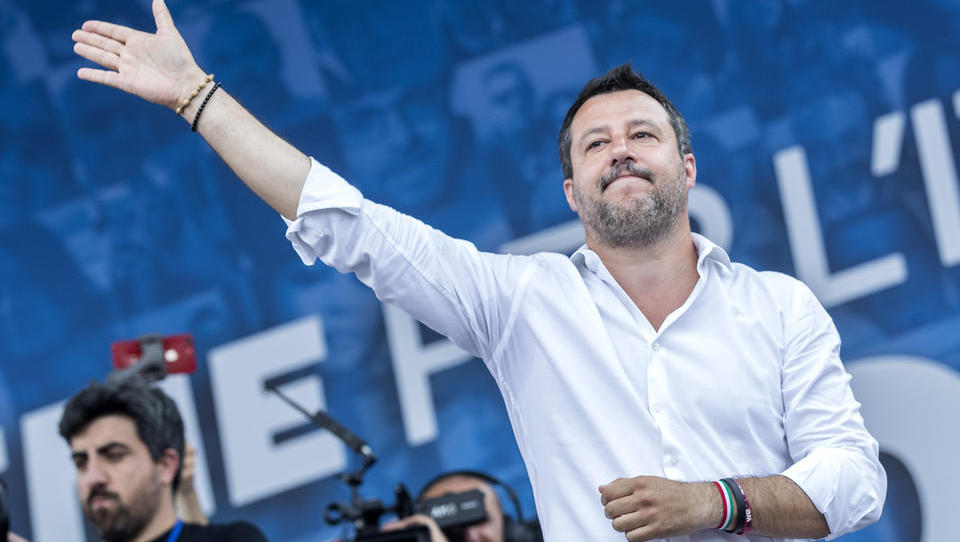 Bis zu 15 Jahre Haft drohen: Gericht startet Prozess gegen Salvini wegen Boots-Flüchtlingen