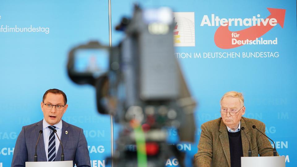 Gericht Untersagt Beobachtung Der AfD Durch Den Verfassungsschutz - Und ...