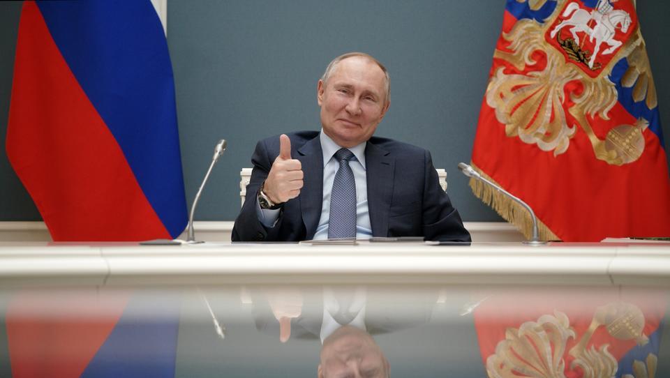 Russen wollen in Schwaben Corona-Impfstoff Sputnik V produzieren