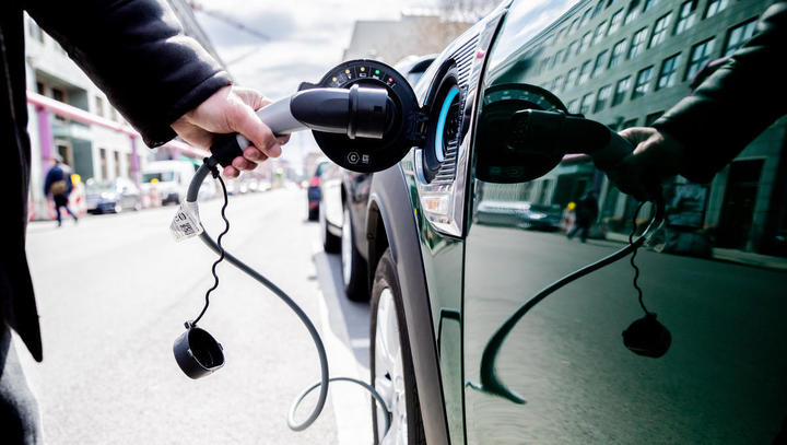 Neue EU-Vorschriften: Plug-in-Hybriden drohen deutlich höhere CO2-Emissionen