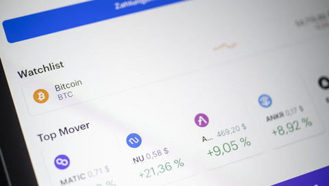 Wall Street kapituliert vor Krypto: Coinbase knackt den S&P 500