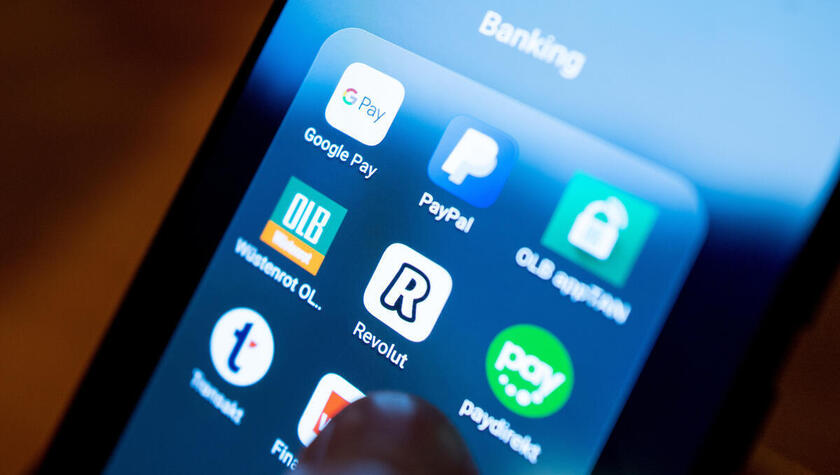 Revolut Bank: Wie ein britisches Fintech Europas Bankenaltbau ins Wanken bringt