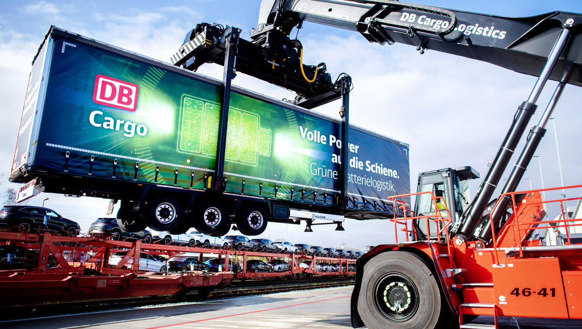DB Cargo: Güterverkehr soll auf die Schiene - trotz mieser Zahlen