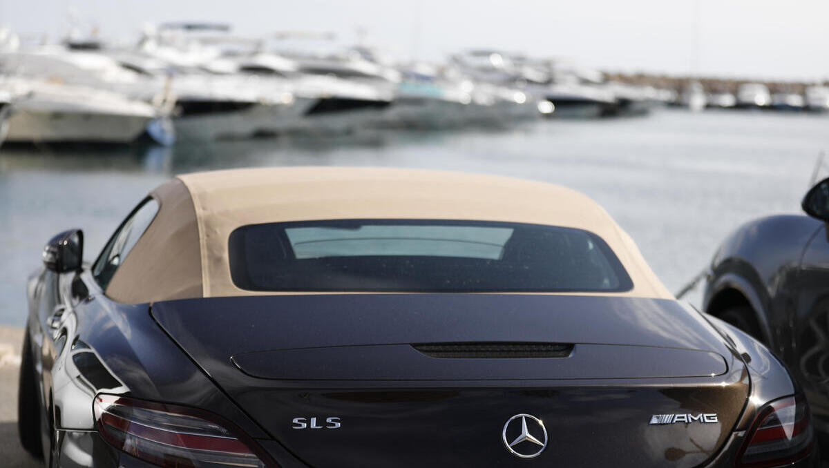 Steuerbetrug mit Luxusautos: Festnahmen bei EU-weiter Razzia