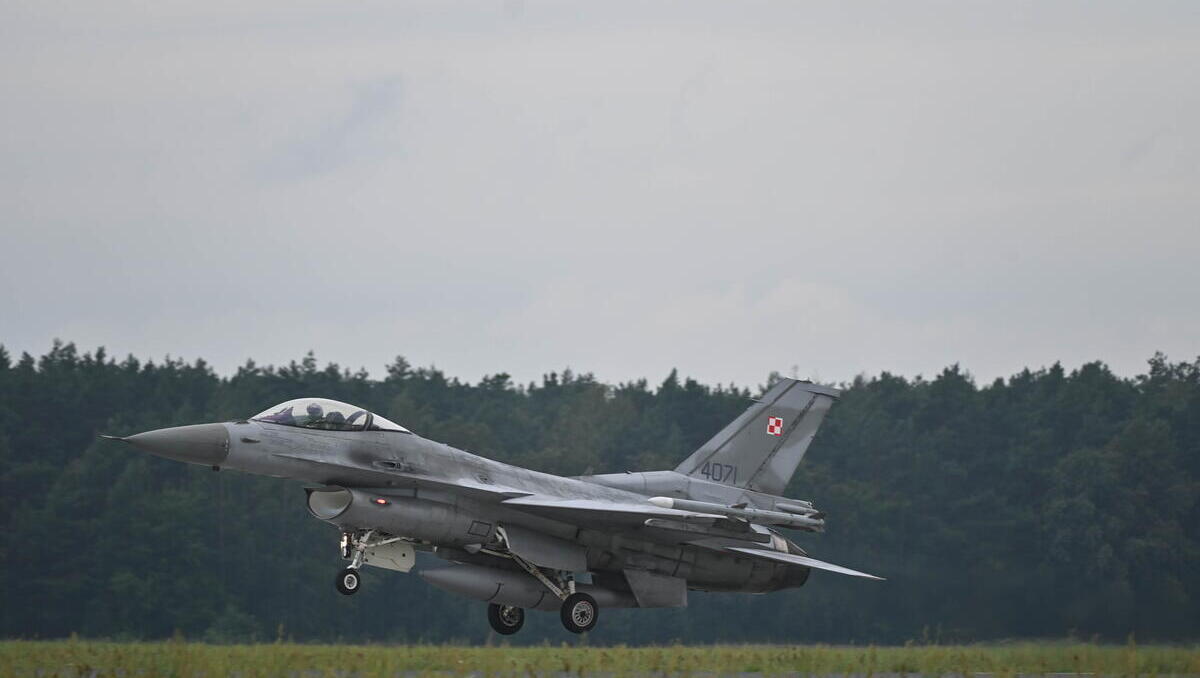 F-16-Absturz in Polen: Pilot stirbt bei Flugschau-Vorbereitung