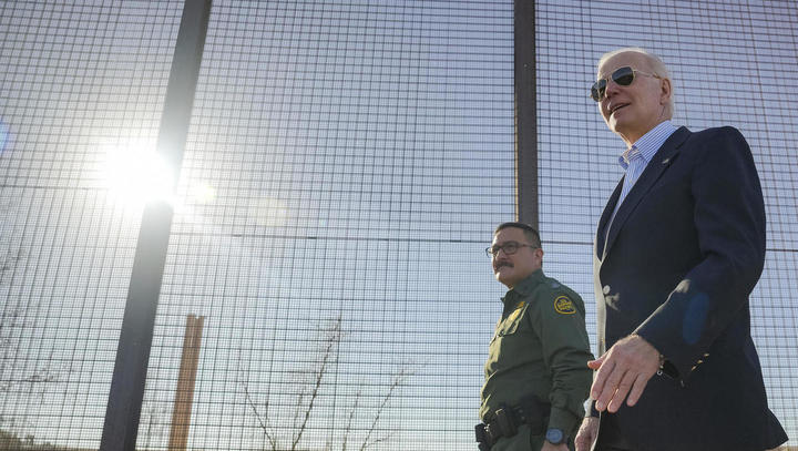 Kurswechsel: Warum Joe Biden Trumps Mauer weiterbaut