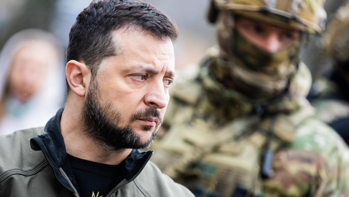 Lagebericht Ukraine: Selenskij deutet erstmals indirekt Rückzug aus Bachmut an
