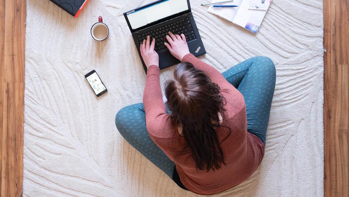 Strengere Homeoffice-Regeln: Eine Bank geht den entgegengesetzten Weg