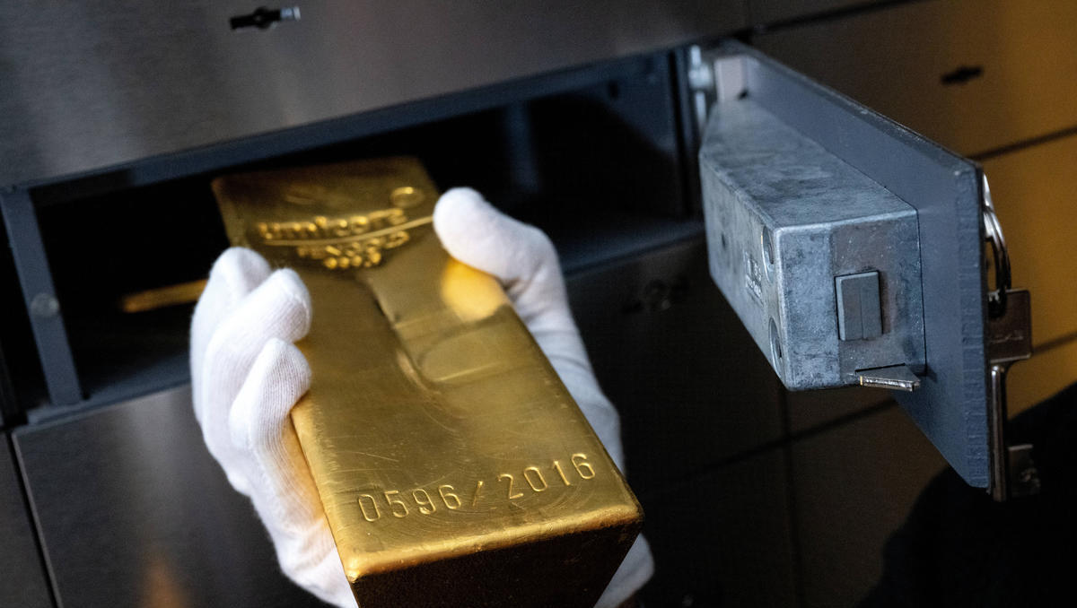 Goldpreis aktuell: Deutlicher Kursrutsch nach Zoll-Einigung zwischen USA und China – jetzt Gold kaufen?