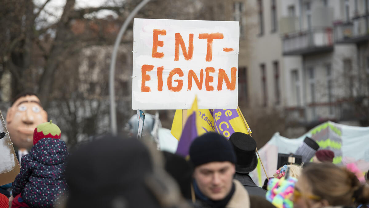 Vergesellschaftungsrahmengesetz für Immobilien: Ist der Eigentumsschutz in Gefahr?