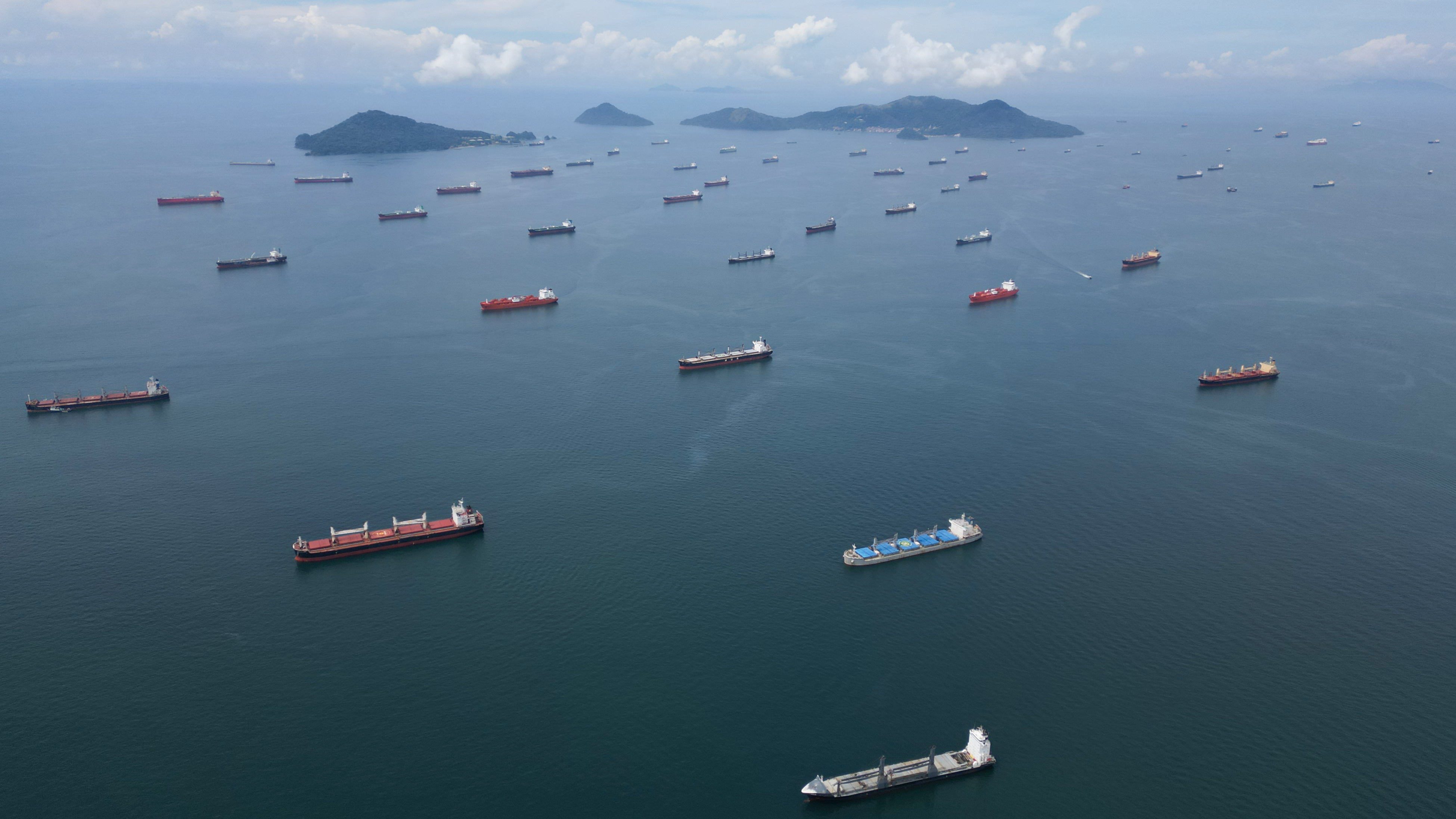 Stau am Panama-Kanal: Erste Reederei leitet Schiffe in andere Weltgegenden um