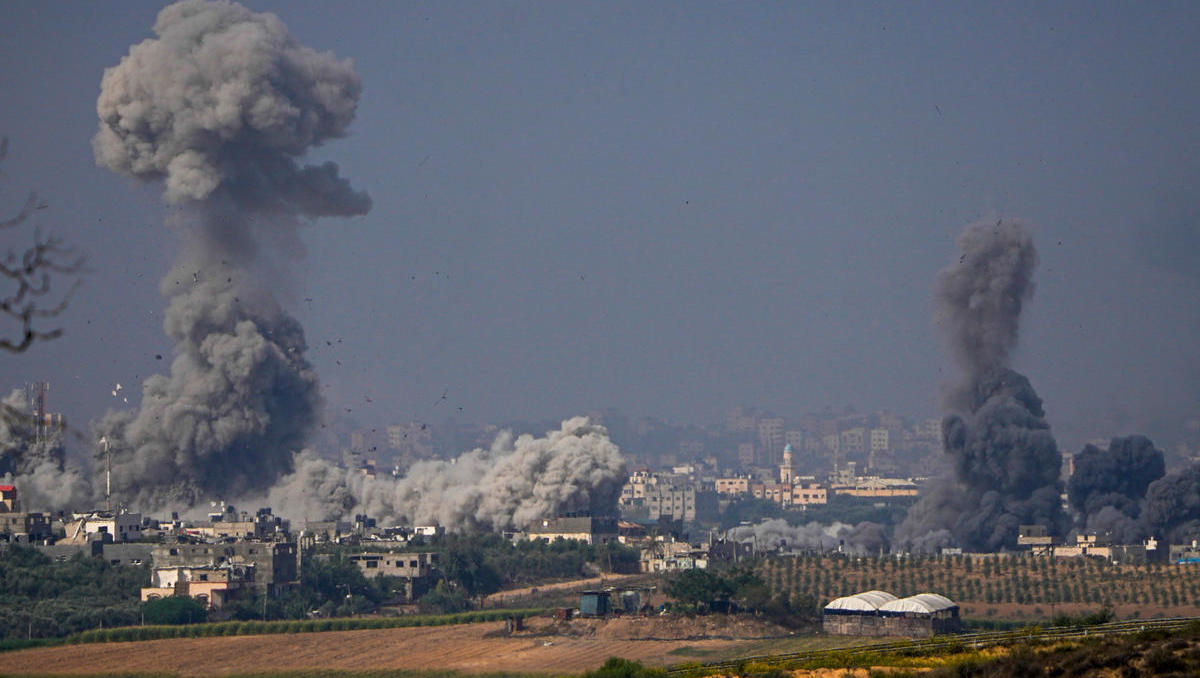 Lagebericht Nahost: Israel bombardiert Ziele in Gaza und Syrien