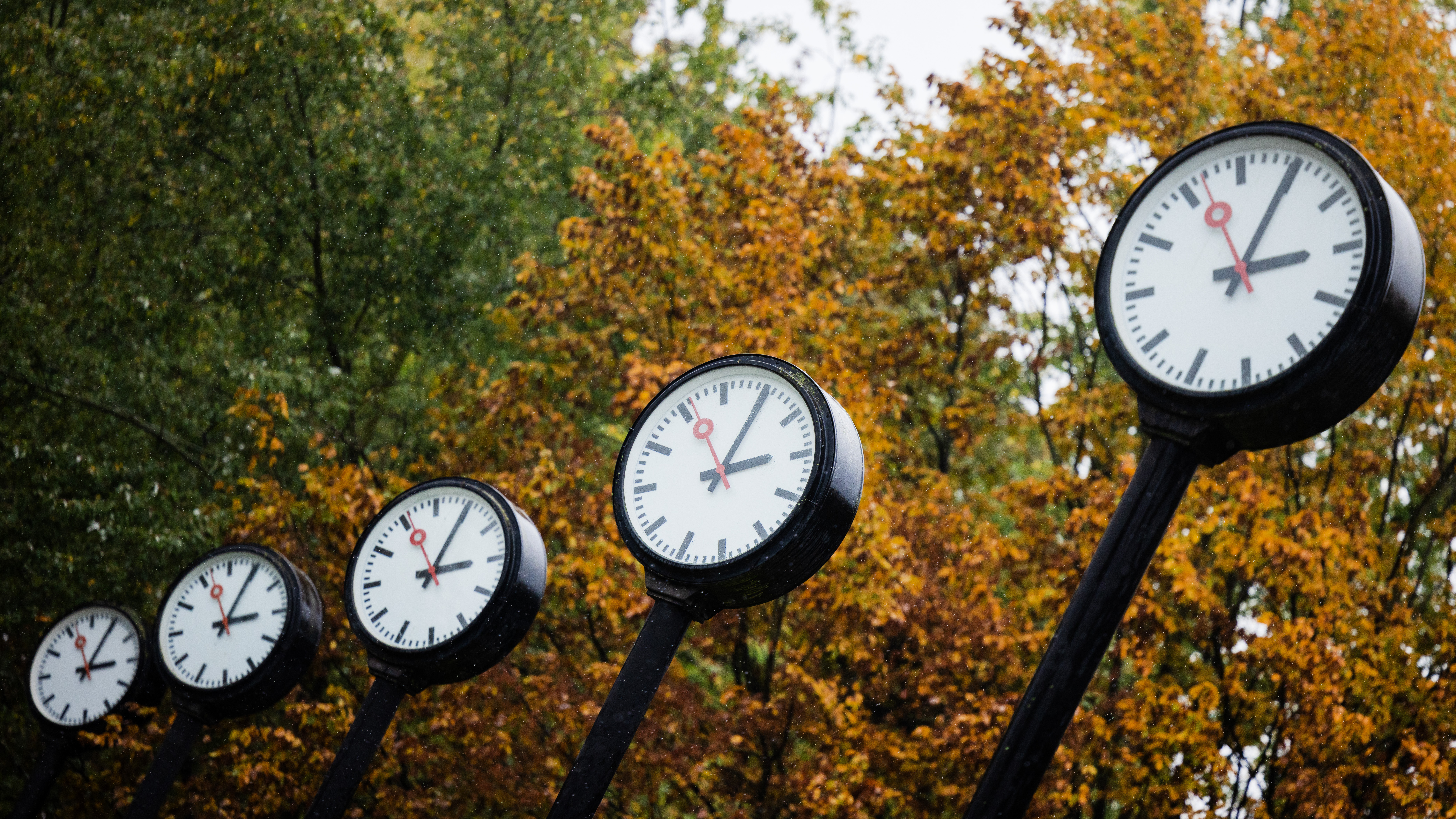 Die Winterzeit kommt - Uhren werden Sonntag zurückgestellt