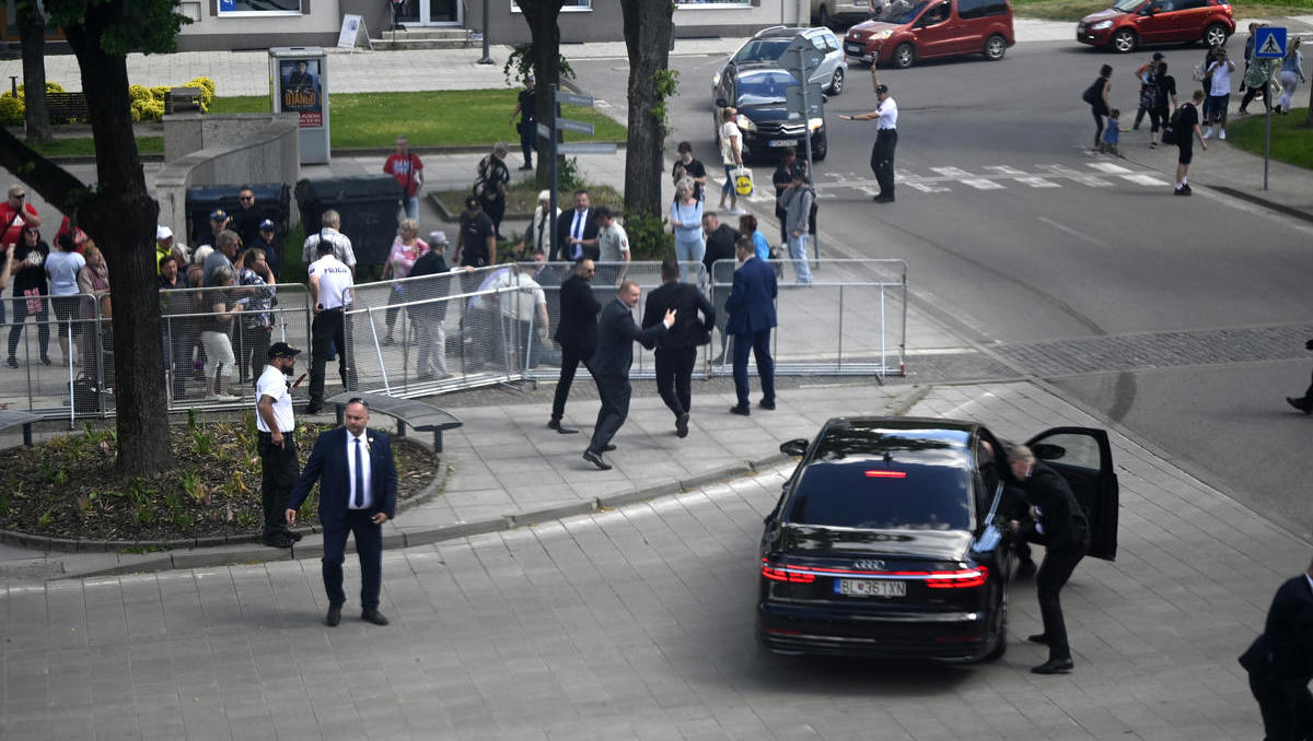 Robert Fico angeschossen: Slowakischer Premier bei Attentat lebensgefährlich verletzt