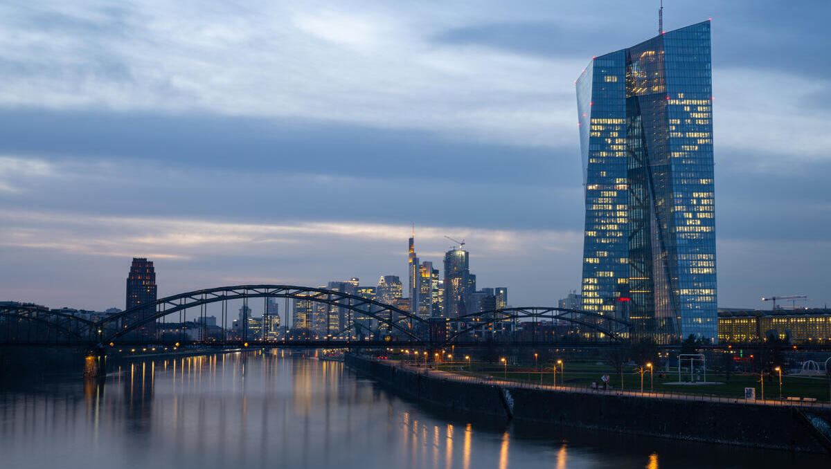 EZB-Zinsentscheid: Warum die Zentralbank jetzt zögert