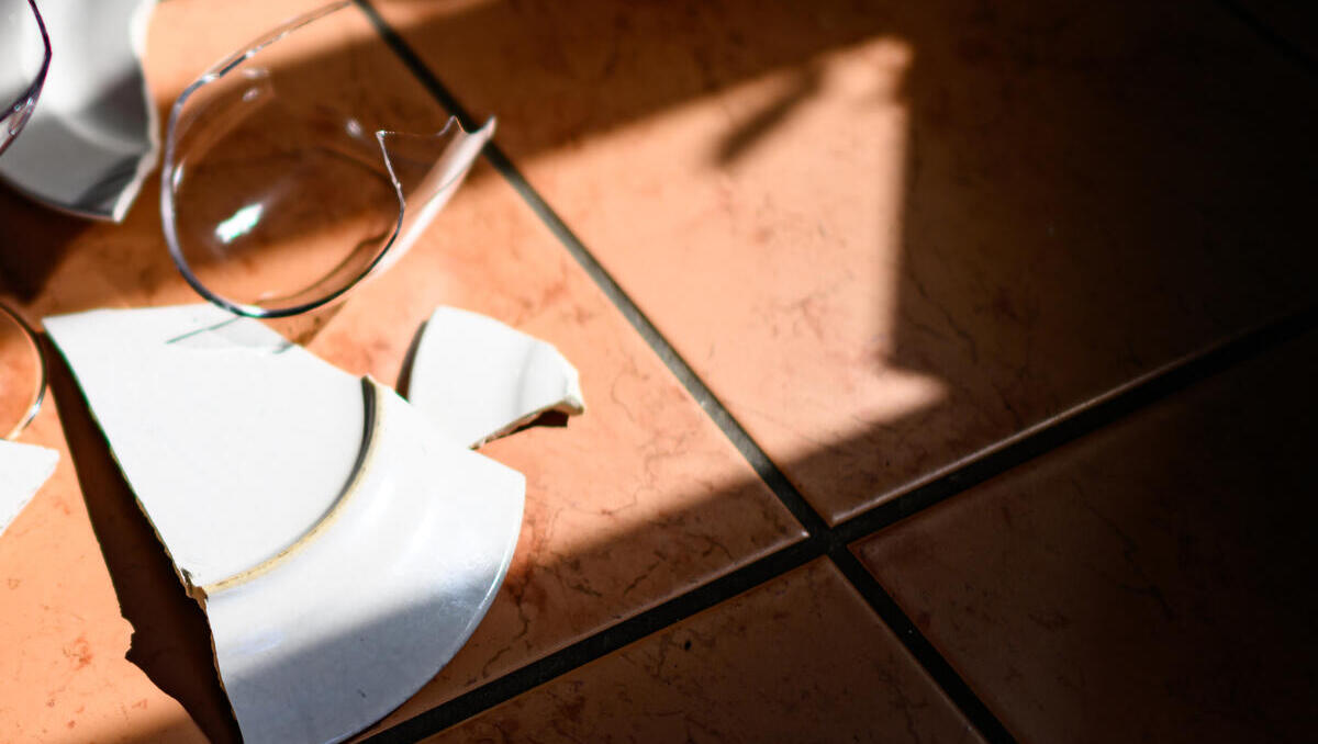 Gewalt gegen Frauen in den eigenen vier Wänden nimmt zu: Justizministerin kündigt Reformen an