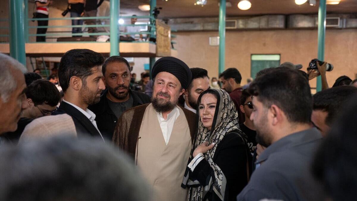 Nachfolge und Machtkämpfe: Wer führt künftig den Iran?