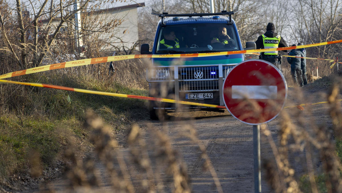 Flugzeugabsturz in Litauen: Suche nach Ursache läuft  - Verdacht auf Sabotage bleibt