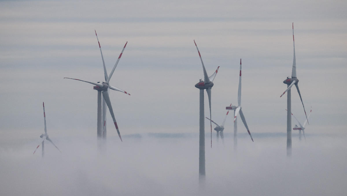 Dunkelflaute Deutschland: Kein Wind, keine Sonne - kein Strom