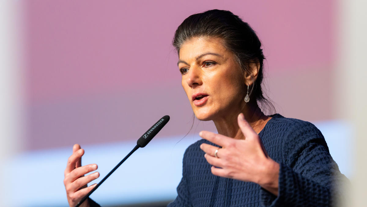 Wagenknecht fordert 120 Euro mehr Rente für alle