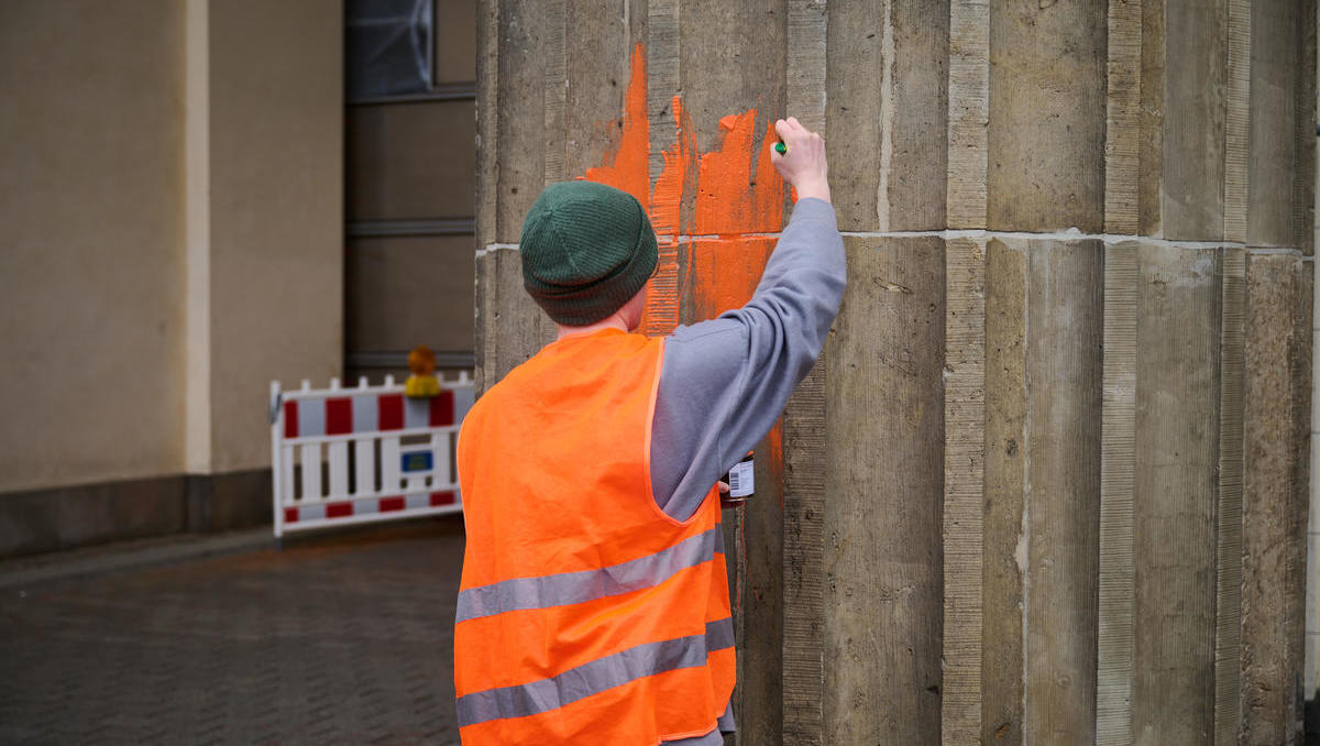 Klima-Aktivisten „Letzte Generation“: Freispruch nach Farbattacke auf das Brandenburger Tor