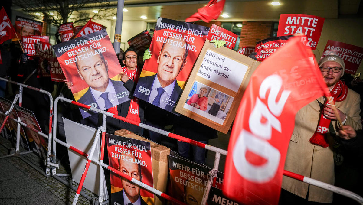 Netzentgelte: Kanzler Scholz will Stromnetze nicht verstaatlichen