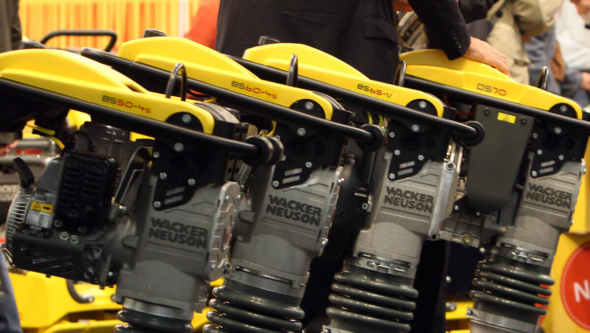 Wacker Neuson-Aktie: Margenziel verfehlt, moderates Wachstum erwartet