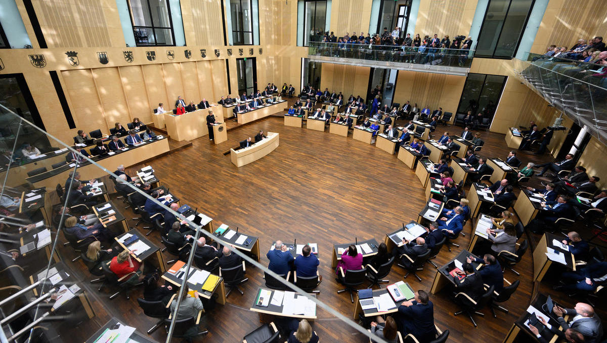 Abstimmung: Bundesrat stimmt Grundgesetzänderung bei Schuldenbremse zu und ermöglicht Finanzpaket