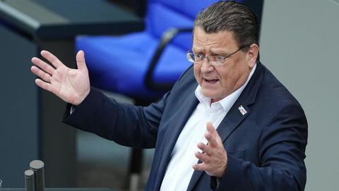 Neue Regierung: Üppige Übergangsgelder für Ex-Minister - AfD und Steuerzahlerbund fordern Reform