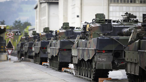 Geheime Kriegsagenda: EU startet 150-Milliarden-Rüstungsfonds