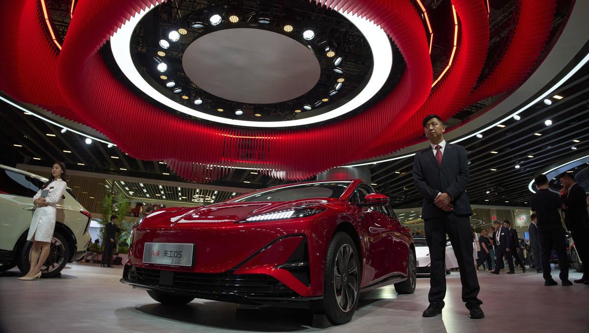 Chinas Dominanz im globalen Automobilsektor: Warum China die europäische Automobilindustrie vernichten wird