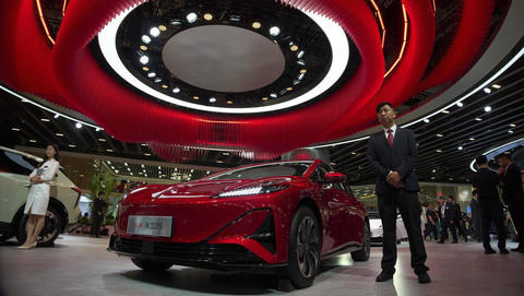 Chinas Dominanz im globalen Automobilsektor: Warum China die europäische Automobilindustrie vernichten wird