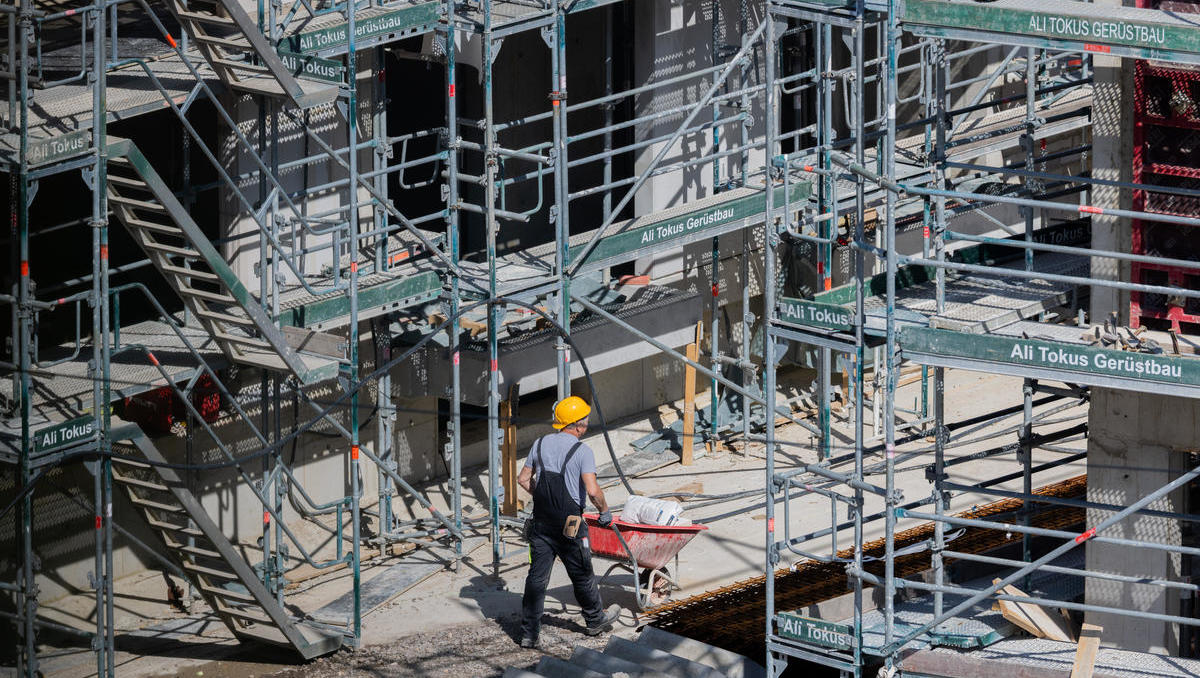 Trotz anhaltender Konjunkturschwäche: Deutsche Wirtschaft legt stärker zu als erwartet