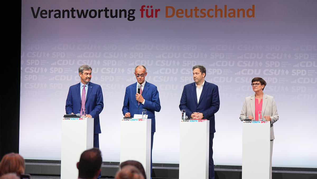 CDU, CSU und SPD unterzeichnen Koalitionsvertrag