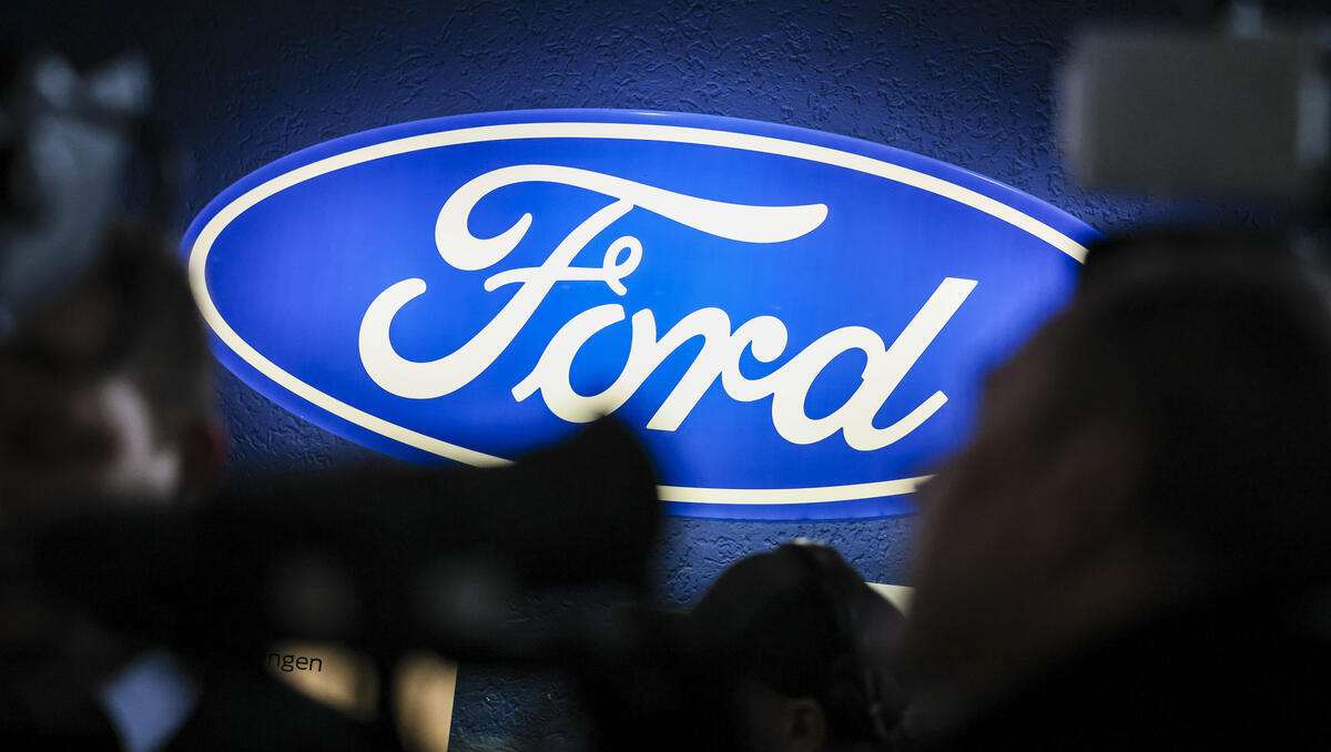 Künstliche Intelligenz in der Autoindustrie: Warum Ford wieder Menschen braucht