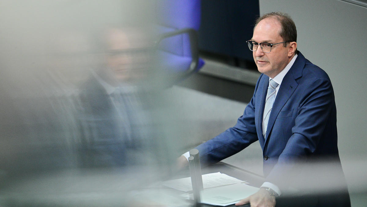 Dobrindt: Grenzkontrollen markieren den Beginn eines Kurswechsels