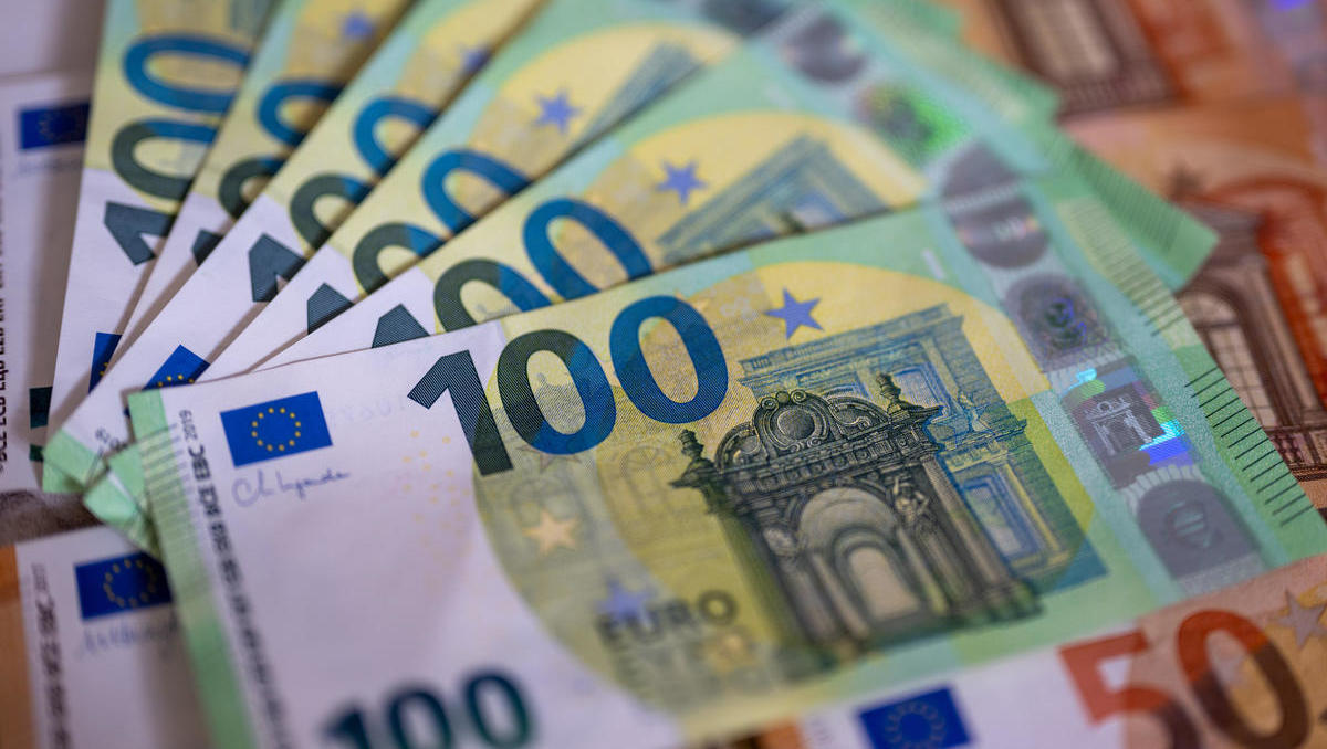 Wie viel Geld besitzt der reichste Mensch der Welt?