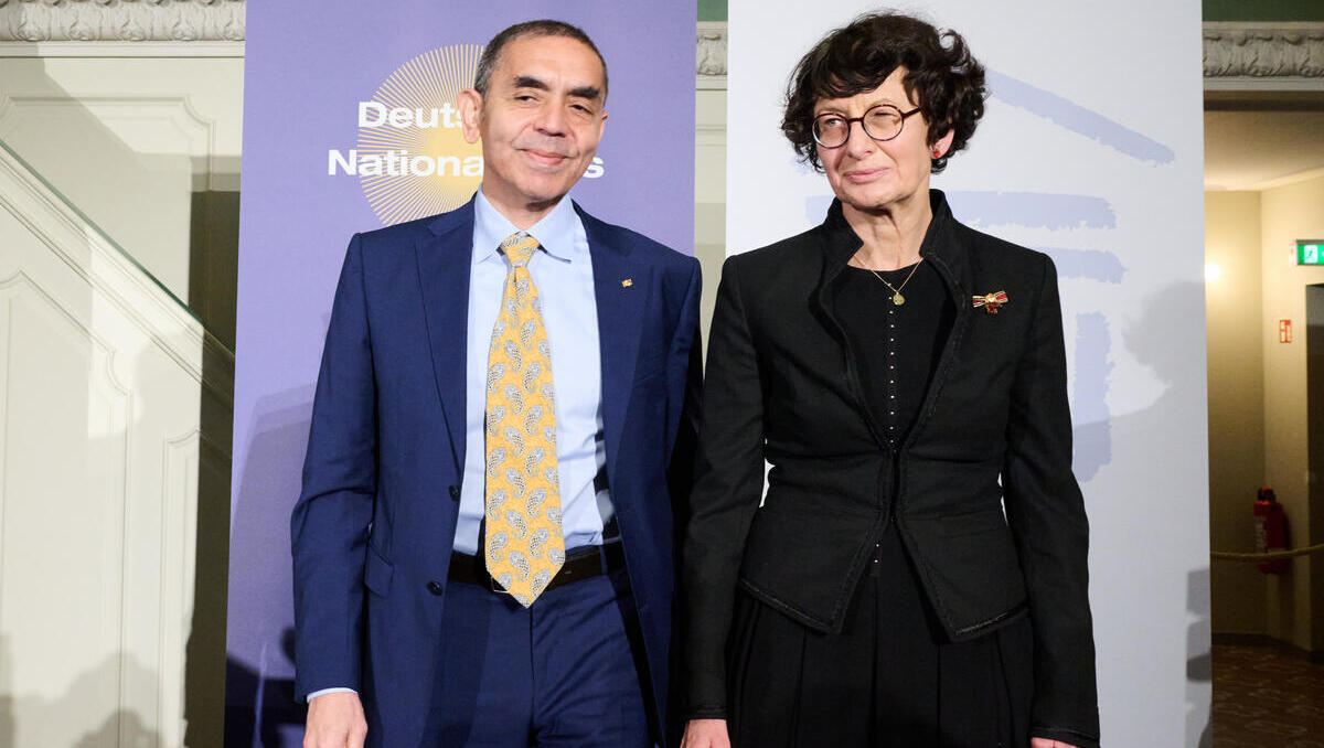 Biontech-Aktie: Gründer Sahin und Türeci verlassen Konzern