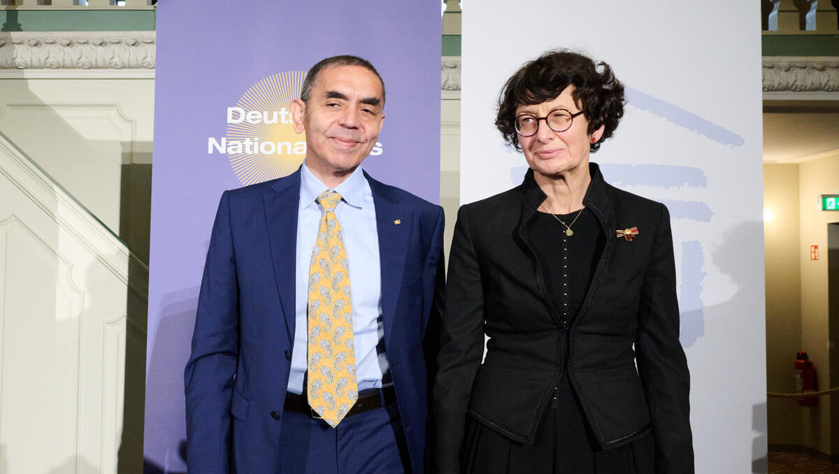 BioNTech-Aktie: Investoren konkurrieren um neues mRNA-Projekt