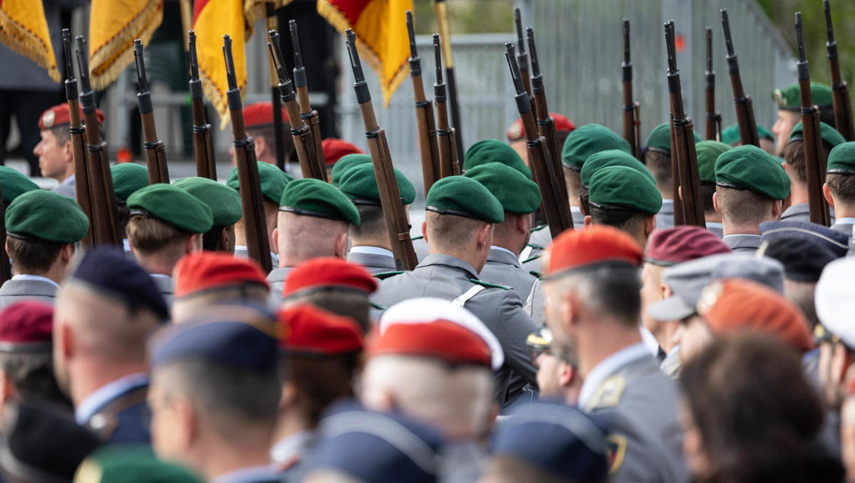 Rückkehr der Wehrpflicht in Deutschland: Nato-Ziele nur mit Pflicht zum Wehrdienst möglich 