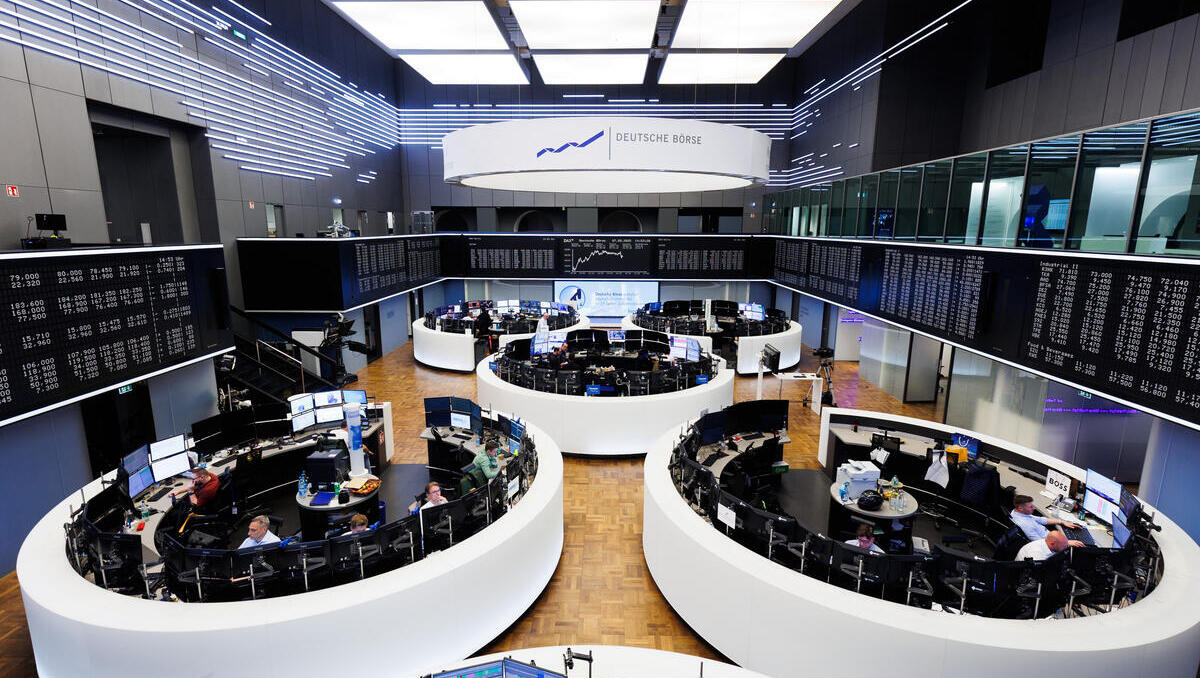 Europäischer Börsen und Aktienmärkte im Aufwind: Wall Street fällt trotz guter US-Konjunktur zurück