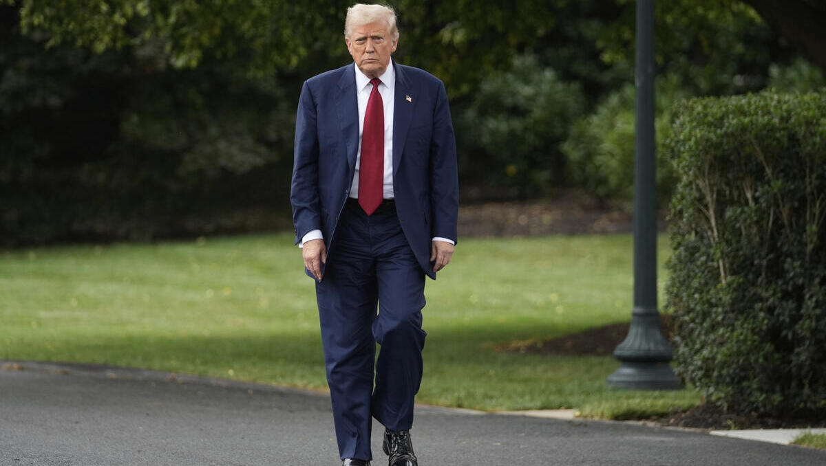 Trump droht Putin mit Wirtschaftskrieg – Kreml bietet Waffenruhe light an