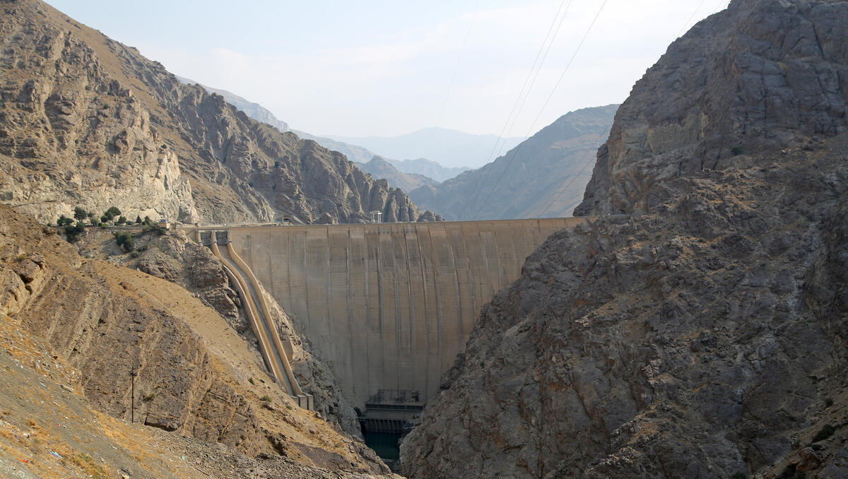 Taliban mit neuen Infrastrukturprojekten: Drohender Wasserkonflikt mit dem Iran